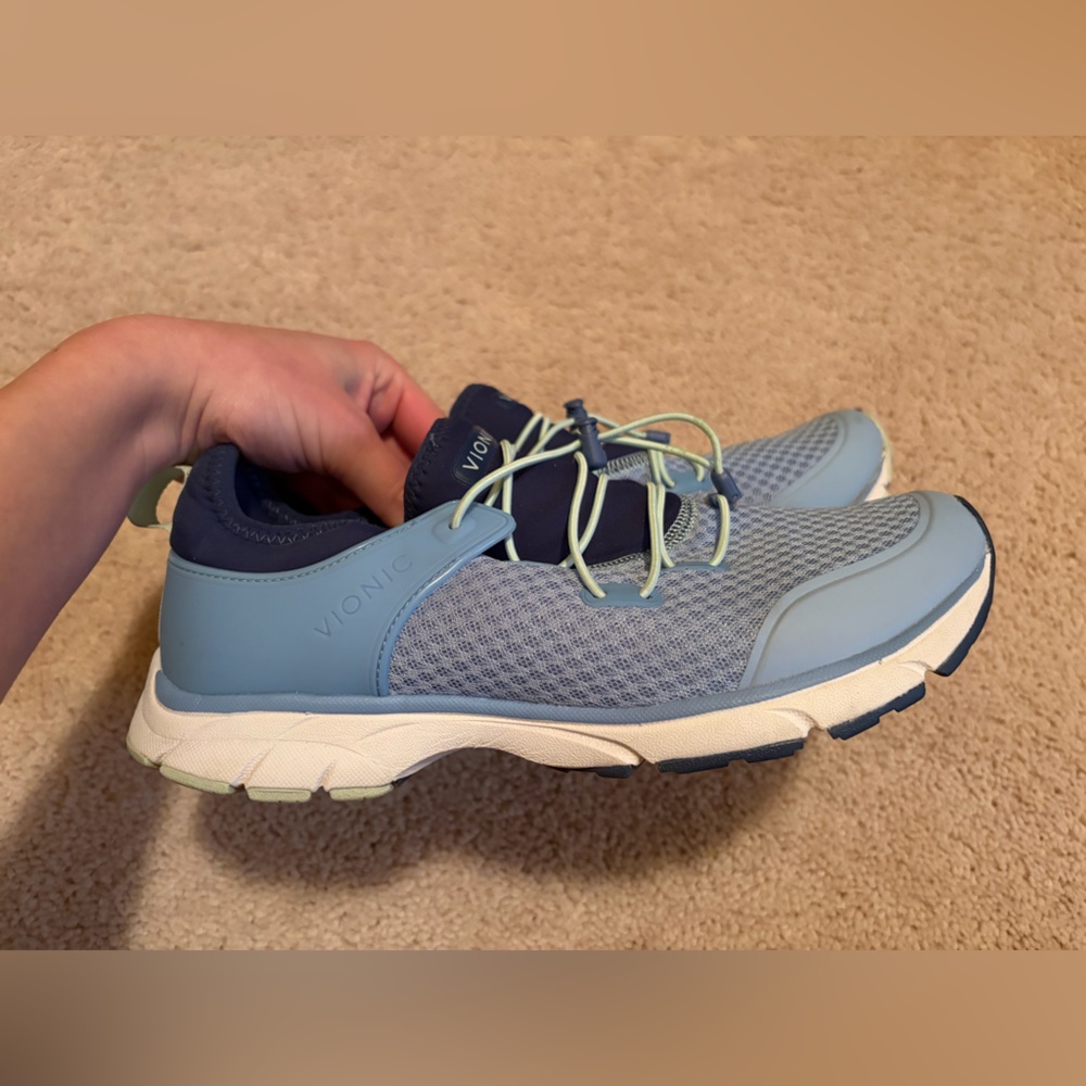 Vionic Athletic Shoes - image 4